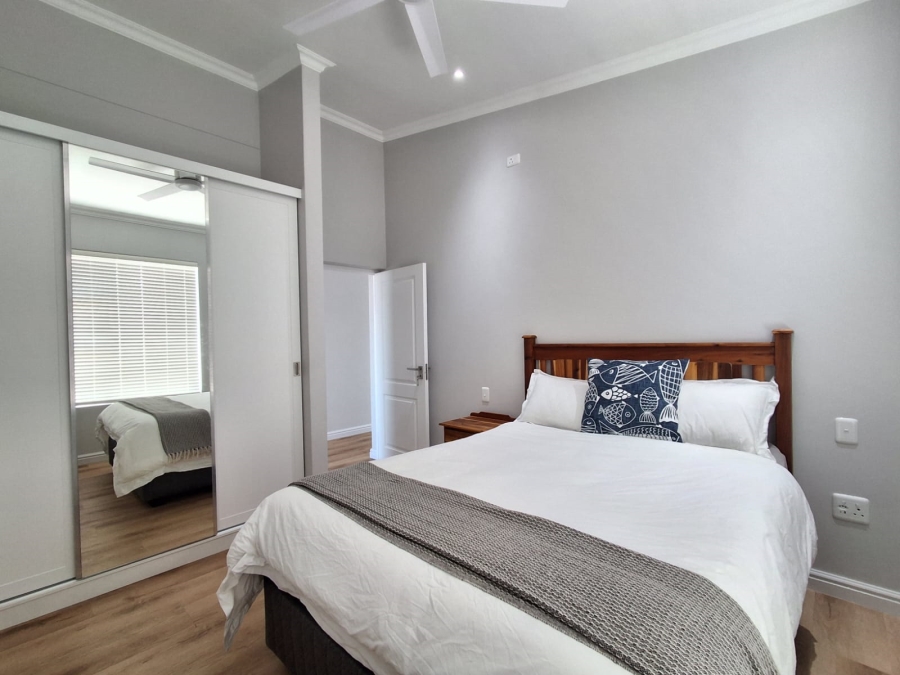 4 Bedroom Property for Sale in Stilbaai Oos Western Cape